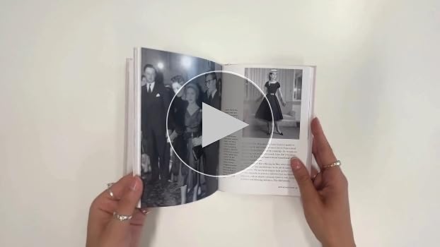 ディオール　Little Book of Dior - Karen r The Little Book of Dior (Little Books of Fashion, 5): Homer